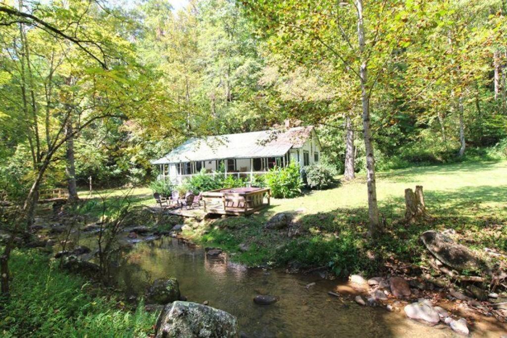 Вилла Creekside 1920'S Farmhouse Брайсон-Сити Экстерьер фото
