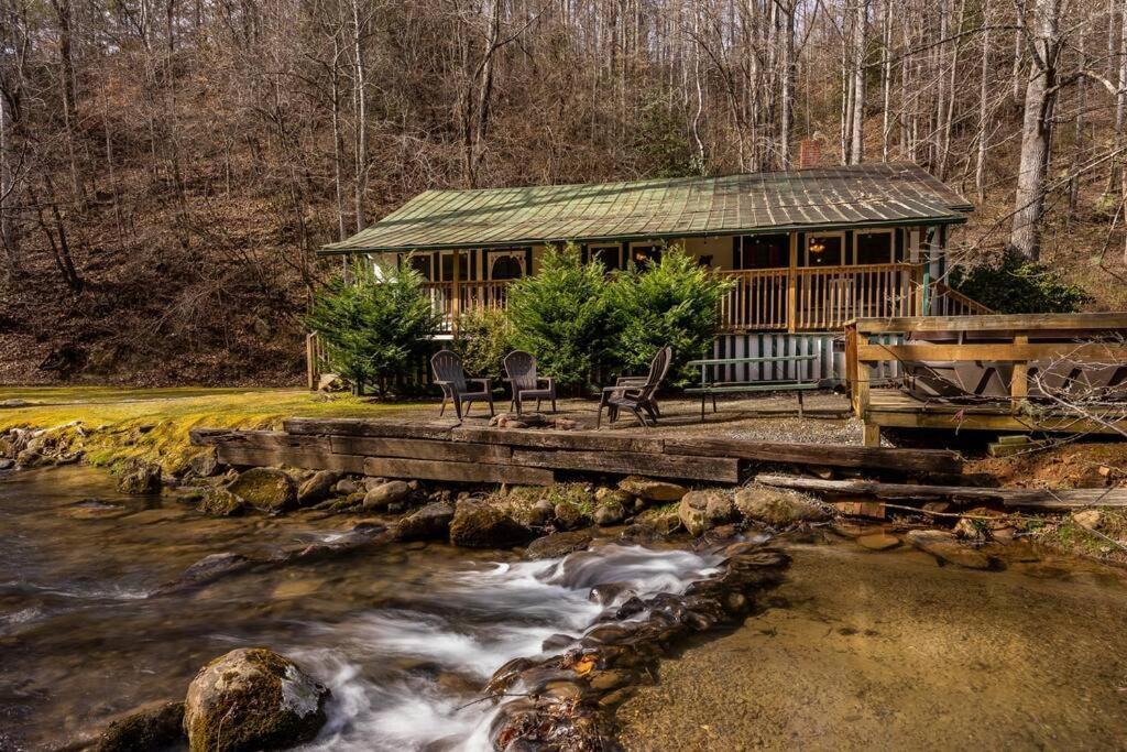 Вилла Creekside 1920'S Farmhouse Брайсон-Сити Экстерьер фото