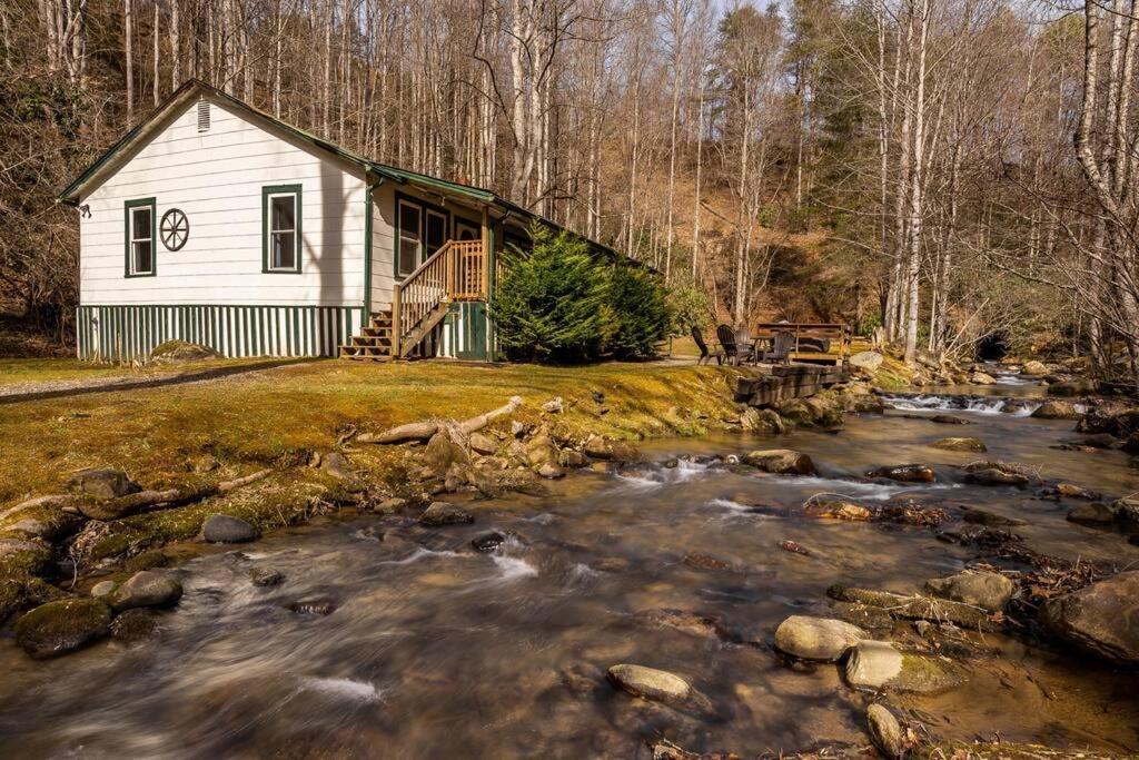 Вилла Creekside 1920'S Farmhouse Брайсон-Сити Экстерьер фото